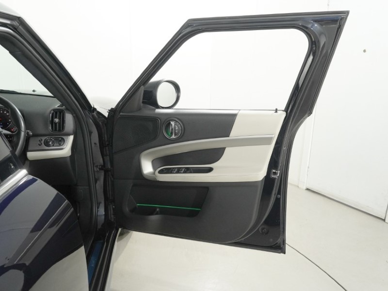 2022 (72) MINI COUNTRYMAN 1.5 Cooper Exclusive 5dr Auto 5815831