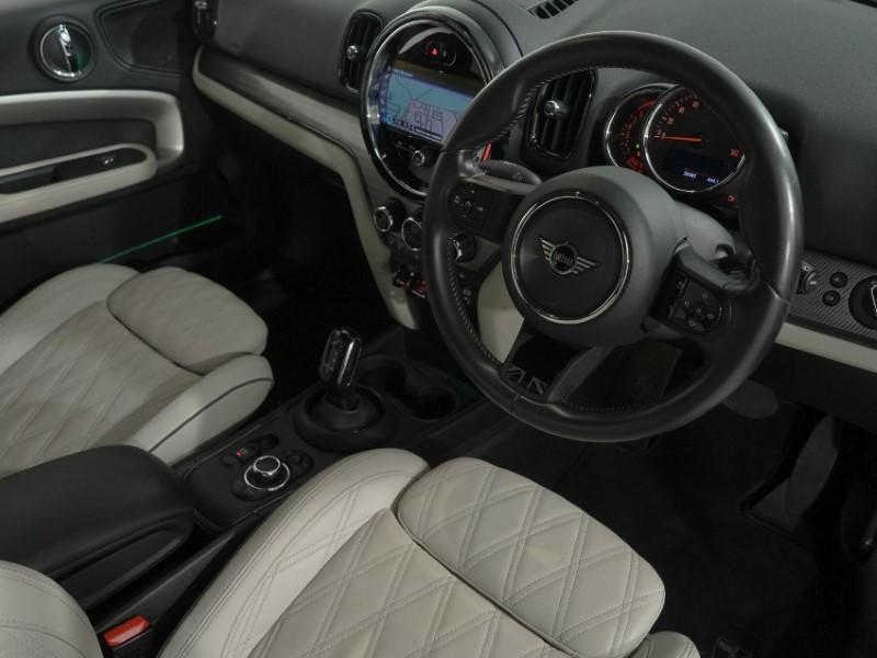 2022 (72) MINI COUNTRYMAN 1.5 Cooper Exclusive 5dr Auto 5815836