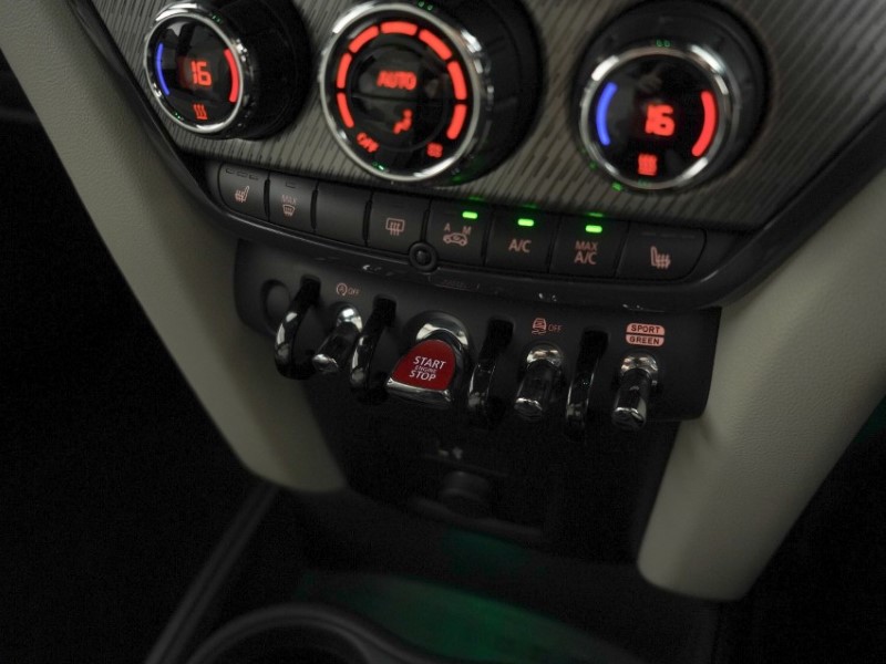 2022 (72) MINI COUNTRYMAN 1.5 Cooper Exclusive 5dr Auto 5815848