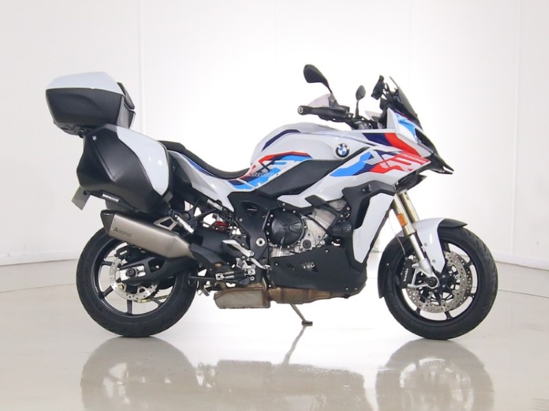 2022 (72) BMW Motorrad S1000 XR TE with M Pack (24MY)