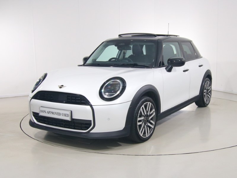 2025 (75) MINI COOPER 1.5 C Classic 5dr Auto 5825616