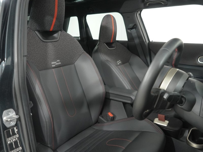 2025 (75) MINI COOPER 2.0 S Sport 5dr Auto 5860136