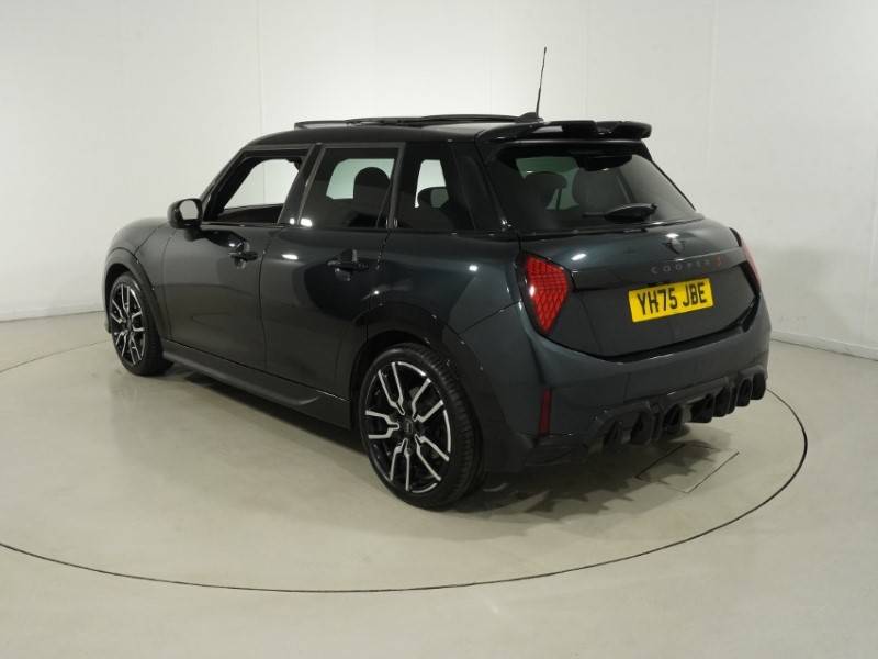 2025 (75) MINI COOPER 2.0 S Sport 5dr Auto 1
