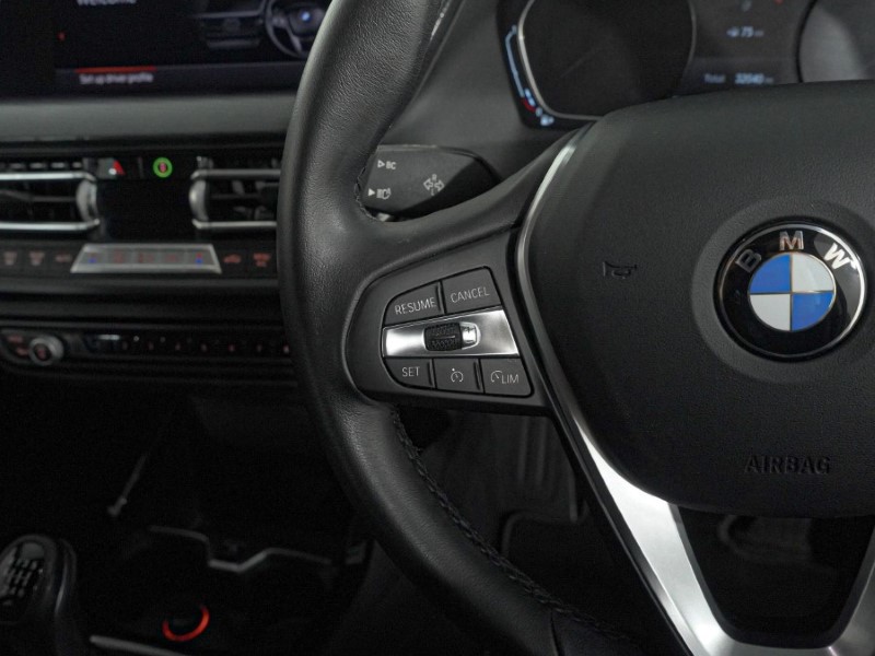 2020 (70) BMW 1 SERIES 118i Sport 5dr 5834706