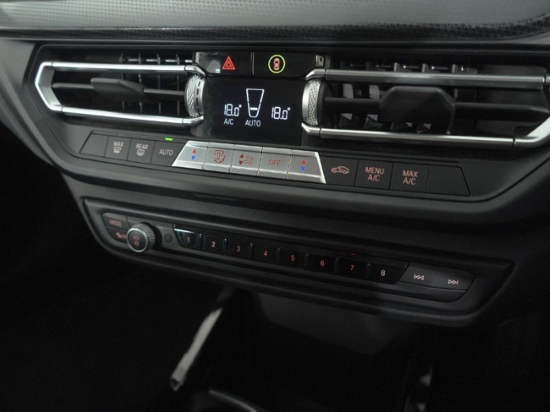 2020 (70) BMW 1 SERIES 118i Sport 5dr 5834721