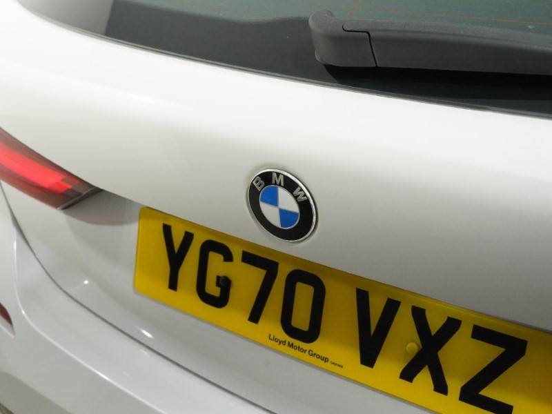 2020 (70) BMW 1 SERIES 118i Sport 5dr 5834680