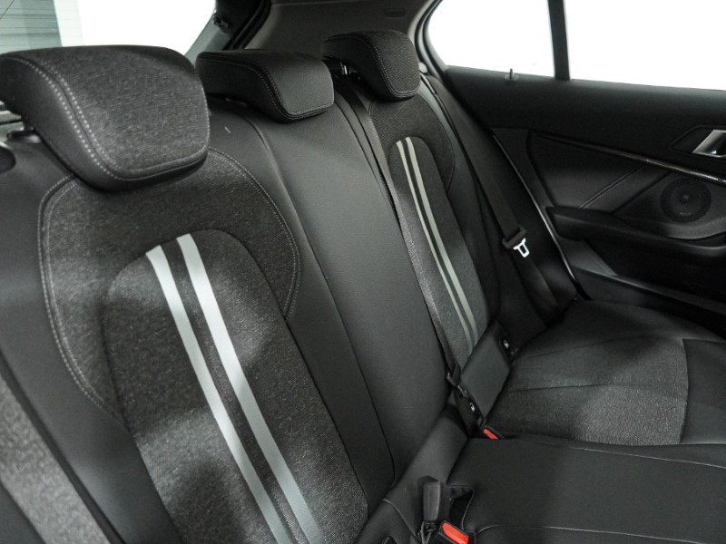 2020 (70) BMW 1 SERIES 118i Sport 5dr 5834698