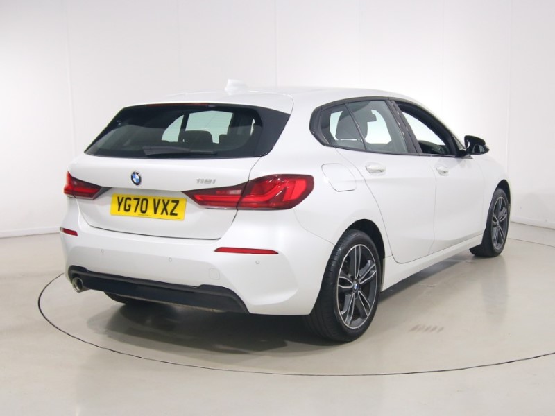 2020 (70) BMW 1 SERIES 118i Sport 5dr 5834731