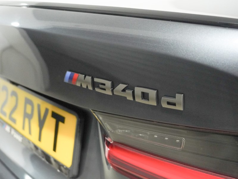 2022 (22) BMW 3 SERIES M340d xDrive MHT 4dr Step Auto 5825459