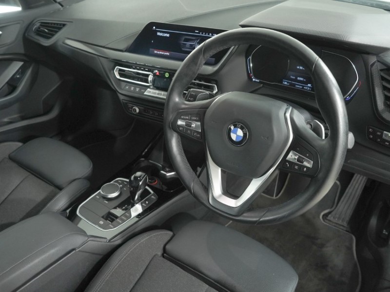 2020 (70) BMW 1 SERIES 120d xDrive Sport 5dr Step Auto 5843472