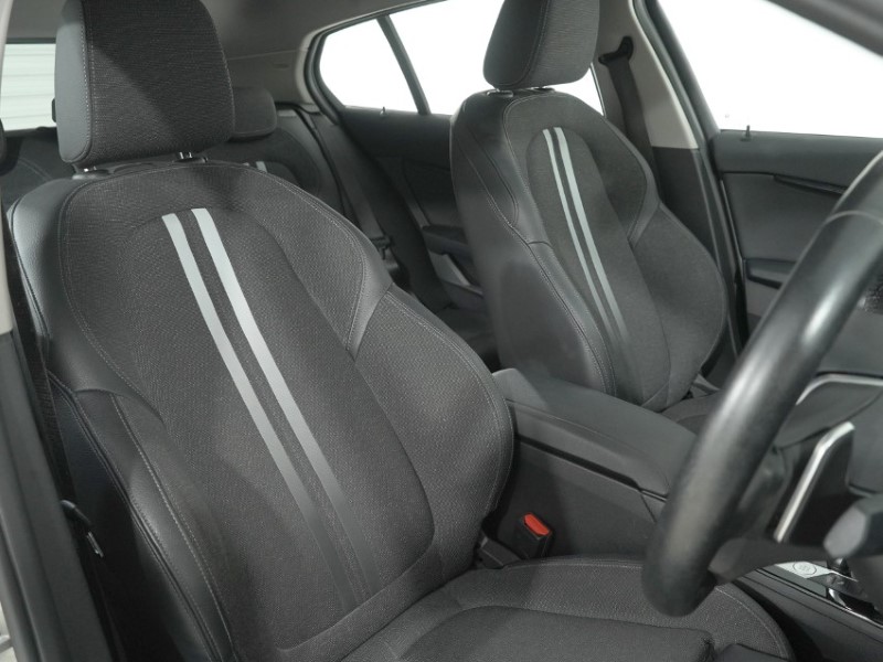 2020 (70) BMW 1 SERIES 120d xDrive Sport 5dr Step Auto 5843474