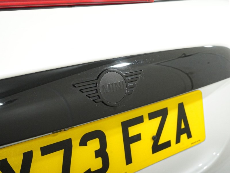 2023 (73) MINI CONVERTIBLE 2.0 John Cooper Works 2dr 5832033
