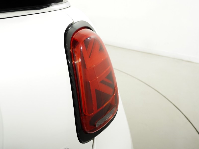 2023 (73) MINI CONVERTIBLE 2.0 John Cooper Works 2dr 5832035