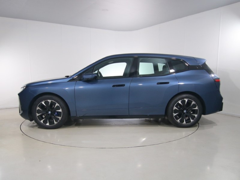 2026 (26) BMW iX 300kW xDrive45 M Sport 101kWh 5dr Auto 5843736