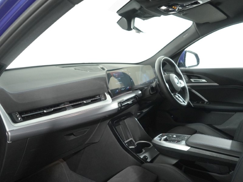 2024 (24) BMW iX2 230kW xDrive30 M Sport 65kWh 5dr Auto 5825637