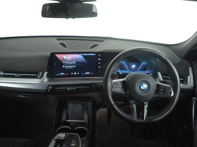 2024 (24) BMW iX2 230kW xDrive30 M Sport 65kWh 5dr Auto 5825640