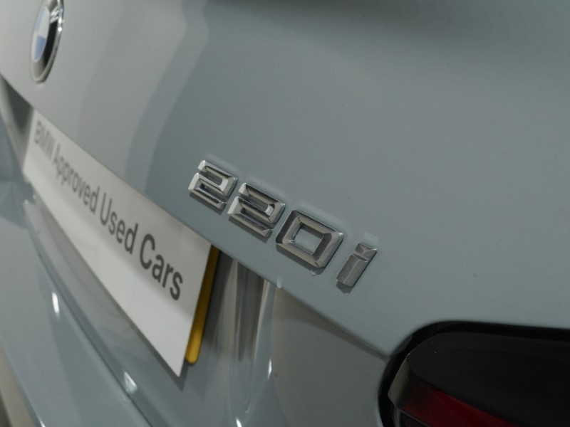 2023 (73) BMW 2 SERIES 220i M Sport 2dr Step Auto 5840916