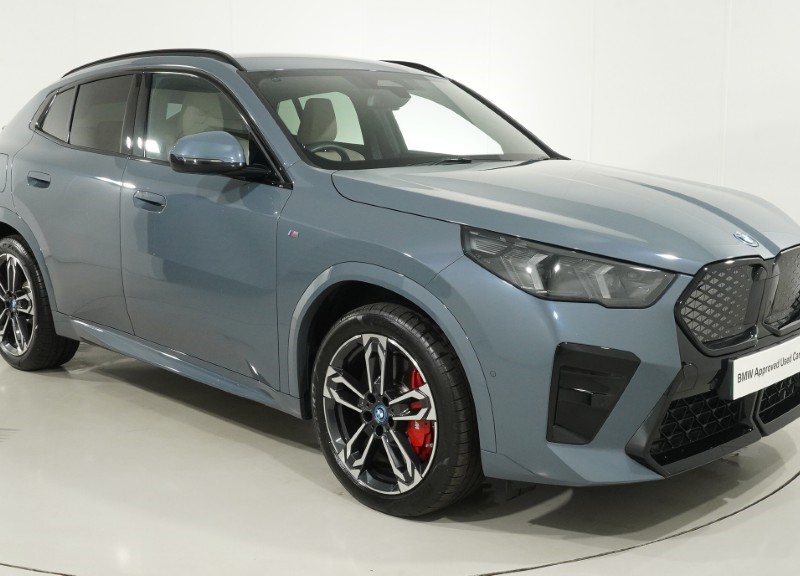 2025 (25) BMW iX2 150kW eDrive20 M Sport 65kWh 5dr Auto 5818062