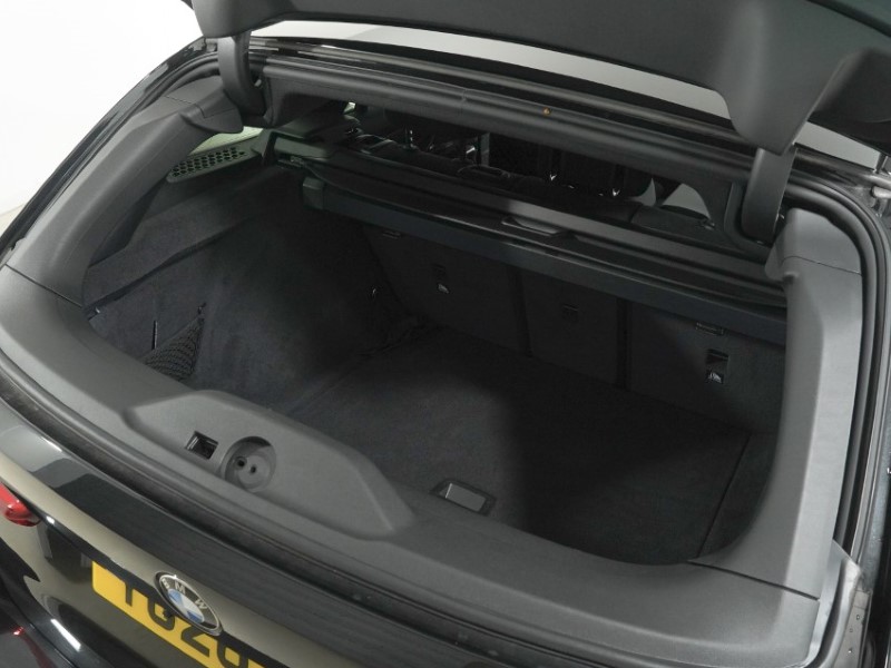 2026 (26) BMW 3 SERIES 320i M Sport 5dr Step Auto 5819497