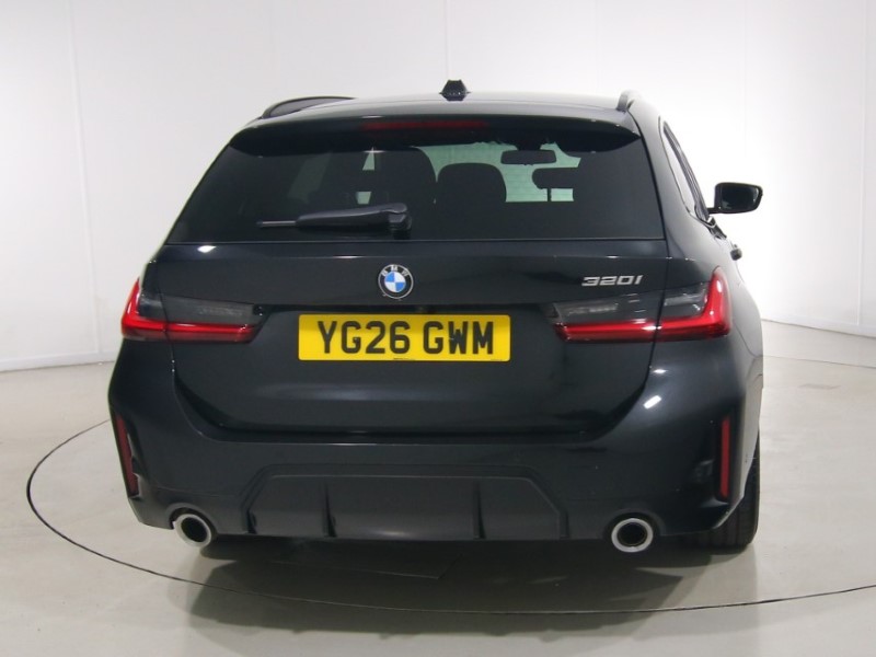 2026 (26) BMW 3 SERIES 320i M Sport 5dr Step Auto 5819554