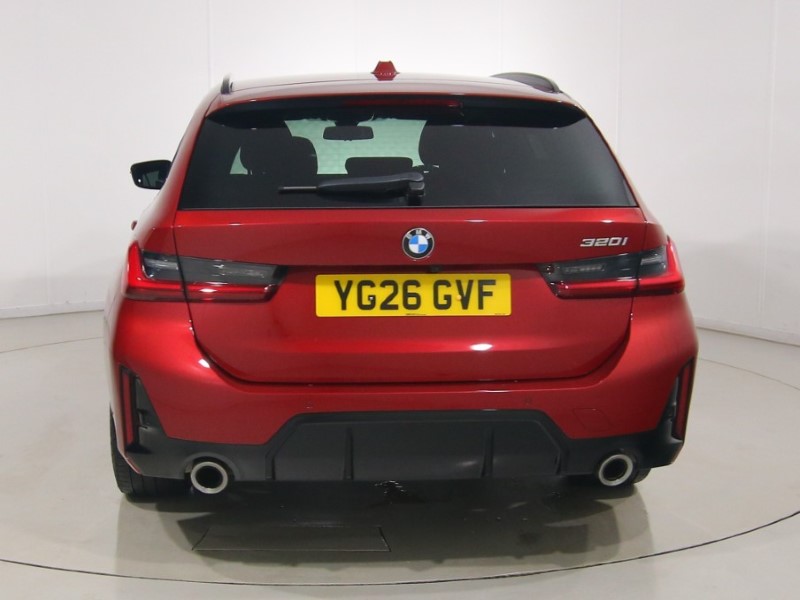 2026 (26) BMW 3 SERIES 320i M Sport 5dr Step Auto 5827825