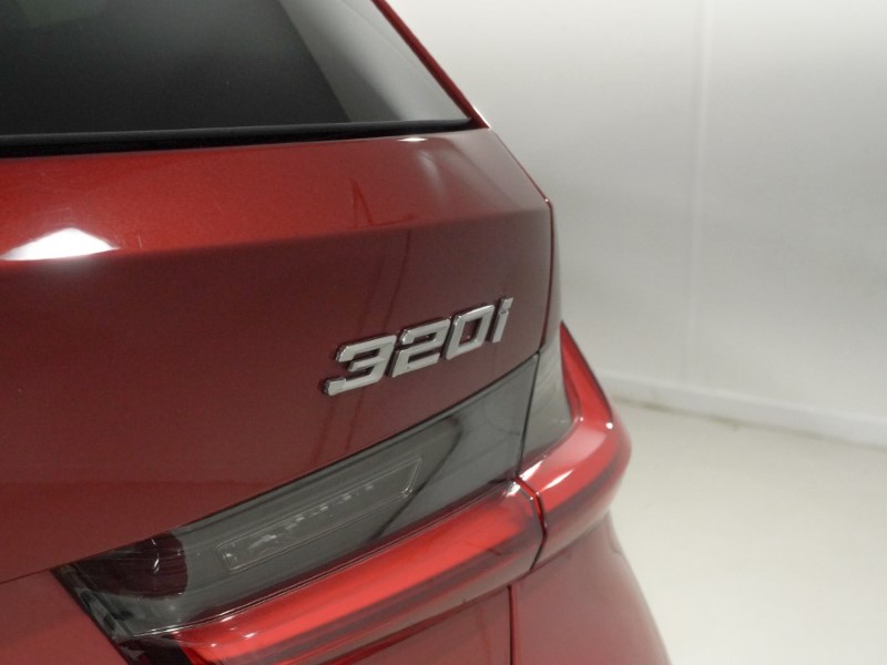 2026 (26) BMW 3 SERIES 320i M Sport 5dr Step Auto 5827766