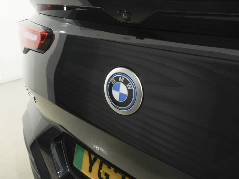 2026 (26) BMW iX2 150kW eDrive20 M Sport 65kWh 5dr Auto 5876751