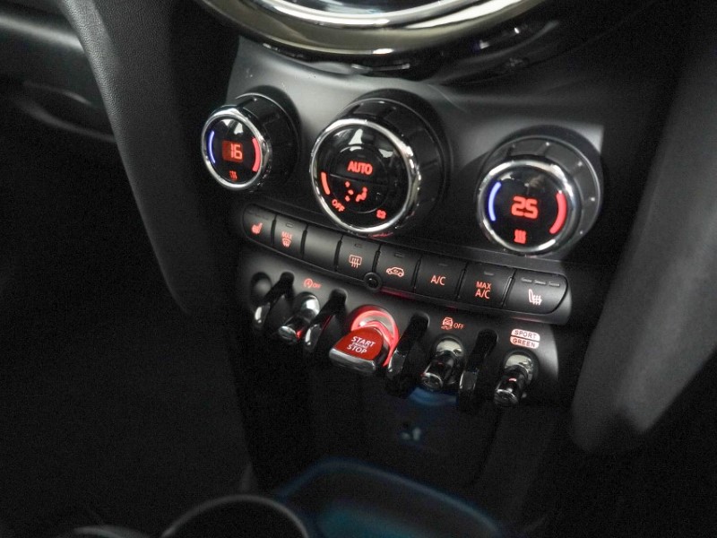 2024 (73) MINI HATCHBACK 1.5 Cooper Classic 5dr 5838052