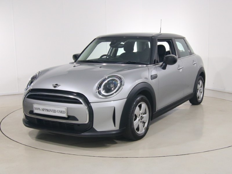 2024 (73) MINI HATCHBACK 1.5 Cooper Classic 5dr 5838072