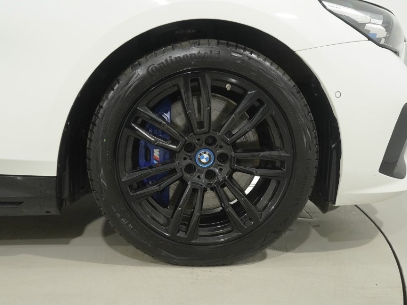 2024 (24) BMW I5 250kW eDrive40 M Sport 84kWh 4dr Auto 5879778