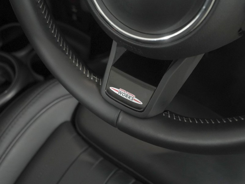 2024 (24) MINI CONVERTIBLE 2.0 John Cooper Works 2dr 5879118