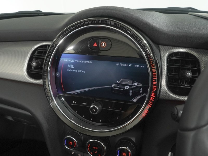 2024 (24) MINI CONVERTIBLE 2.0 John Cooper Works 2dr 5879124