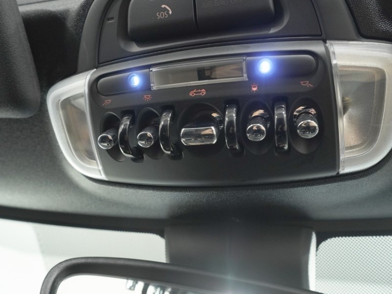 2024 (24) MINI CONVERTIBLE 2.0 John Cooper Works 2dr 5879135