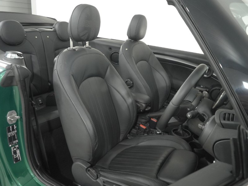 2024 (24) MINI CONVERTIBLE 2.0 John Cooper Works 2dr 5879115