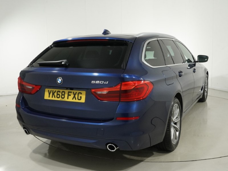 2018 (68) BMW 5 SERIES 520d SE 5dr Auto 5847416