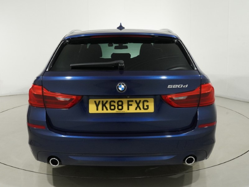 2018 (68) BMW 5 SERIES 520d SE 5dr Auto 5847415