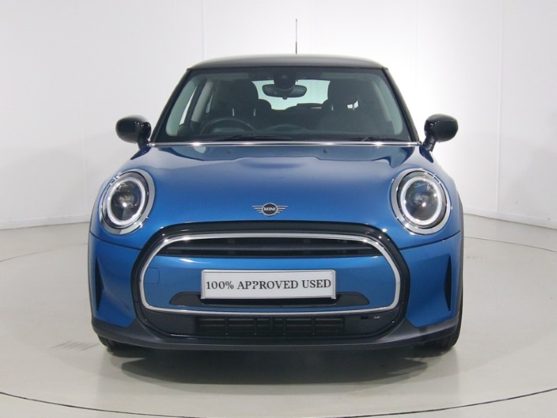 2024 (24) MINI HATCHBACK 1.5 Cooper Classic 3dr Auto 5841818