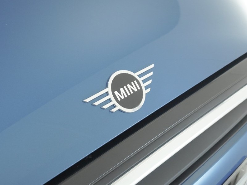 2024 (24) MINI HATCHBACK 1.5 Cooper Classic 3dr Auto 5841781