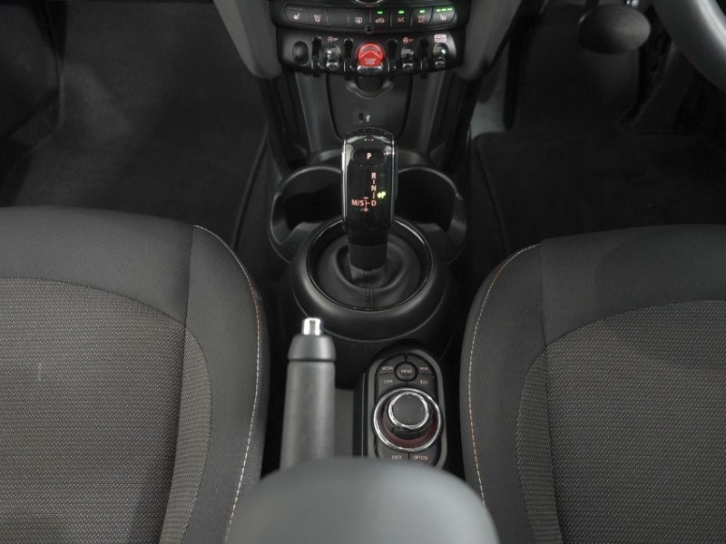 2024 (24) MINI HATCHBACK 1.5 Cooper Classic 3dr Auto 5841779