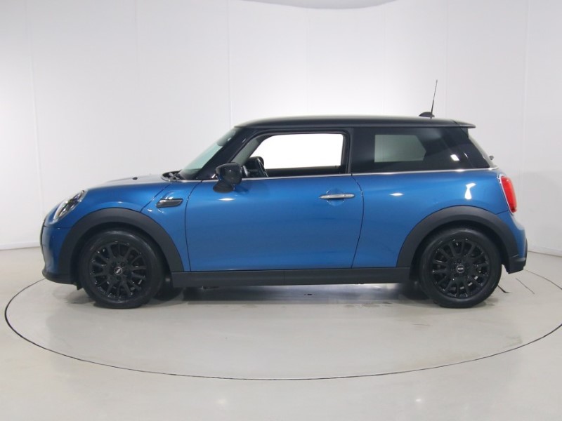 2024 (24) MINI HATCHBACK 1.5 Cooper Classic 3dr Auto 5841820