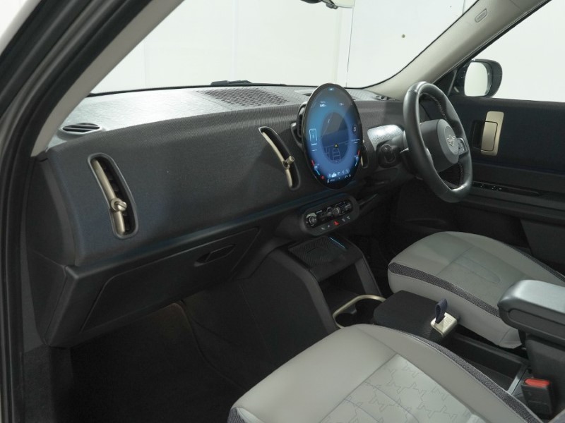 2024 (74) MINI COUNTRYMAN 1.5 C Classic 5dr Auto 5851596