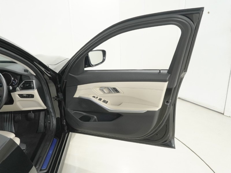 2019 (69) BMW 3 SERIES 320d Sport 4dr 5849934