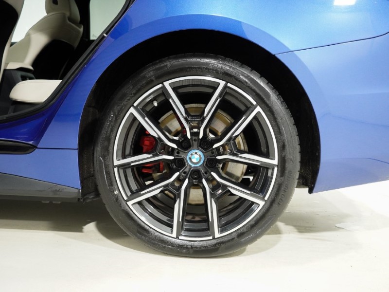 2022 (72) BMW I4 250kW eDrive40 M Sport 83.9kWh 5dr Auto 5835967