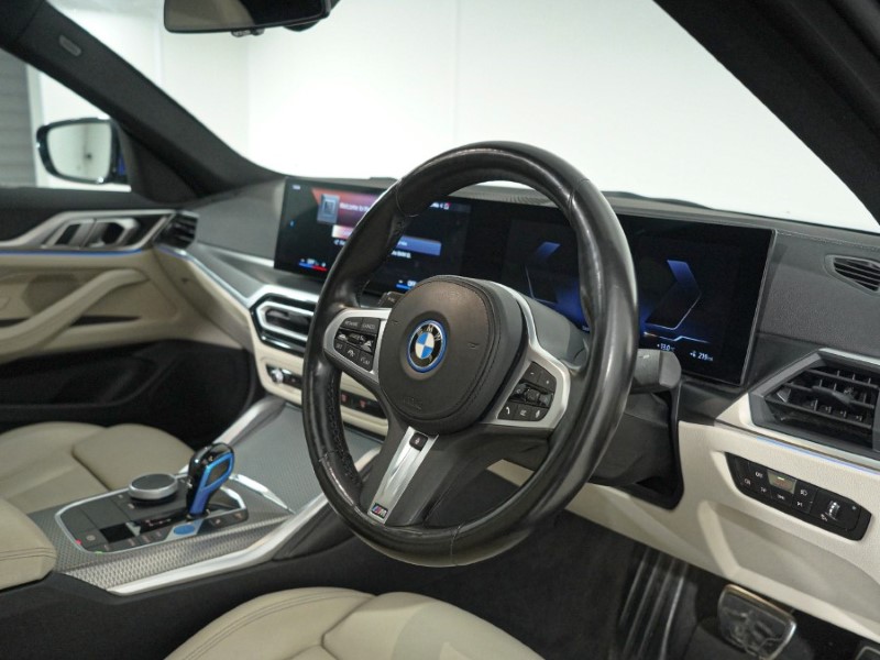 2022 (72) BMW I4 250kW eDrive40 M Sport 83.9kWh 5dr Auto 5835978