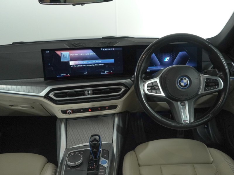 2022 (72) BMW I4 250kW eDrive40 M Sport 83.9kWh 5dr Auto 5835970