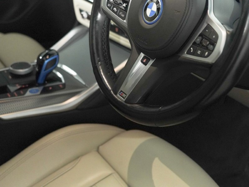 2022 (72) BMW I4 250kW eDrive40 M Sport 83.9kWh 5dr Auto 5835980