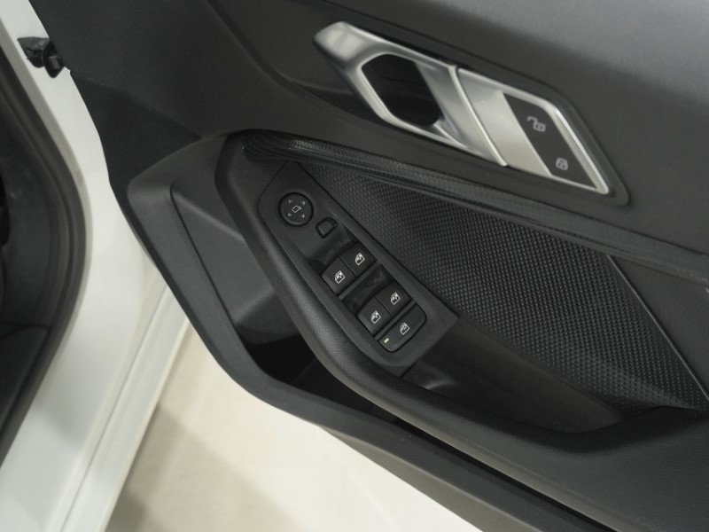 2020 (70) BMW 1 SERIES 118i Sport 5dr Step Auto 5844001