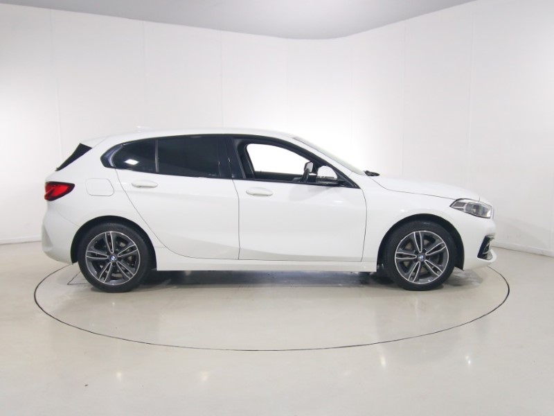 2020 (70) BMW 1 SERIES 118i Sport 5dr Step Auto 5844031