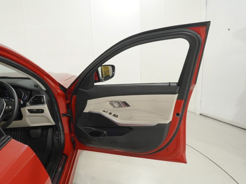 2020 (70) BMW 3 SERIES 320i Sport 4dr Step Auto 5869744