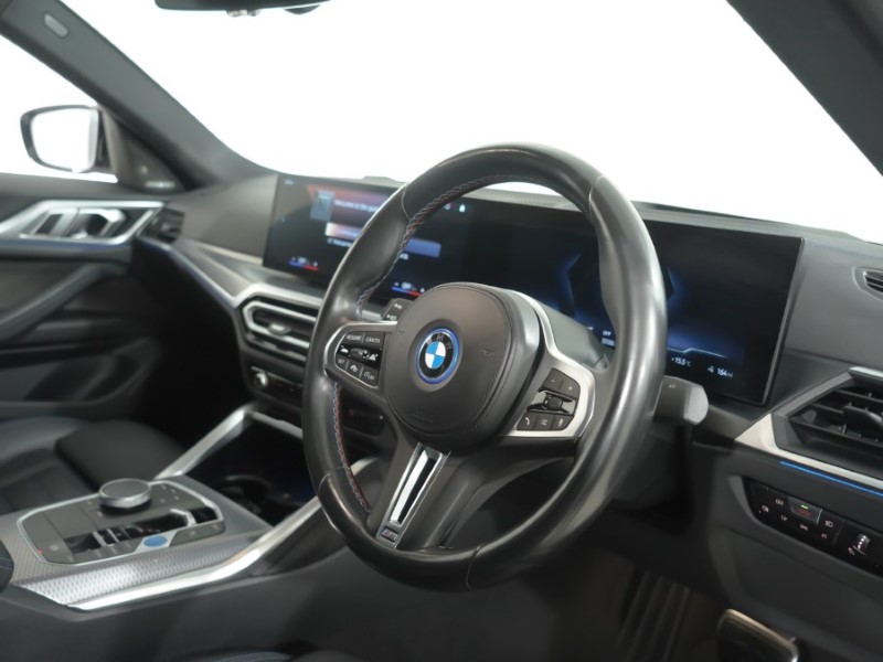 2023 (23) BMW I4 400kW M50 83.9kWh 5dr Auto 5866098